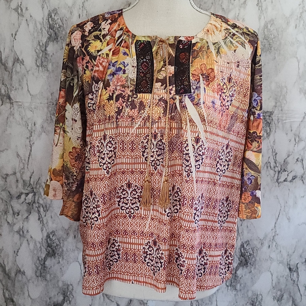 Emerald blouse size small